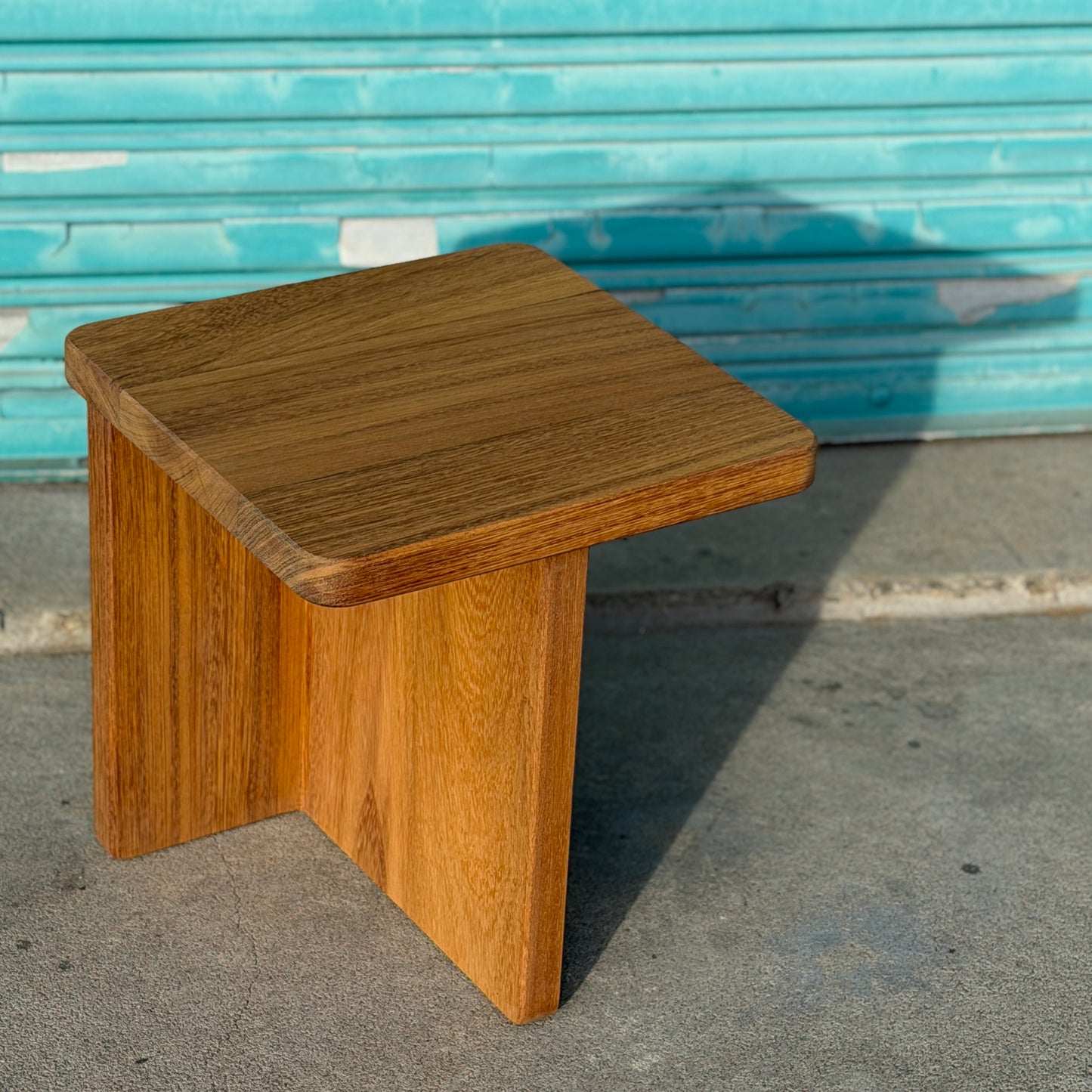'Ekolu Stool